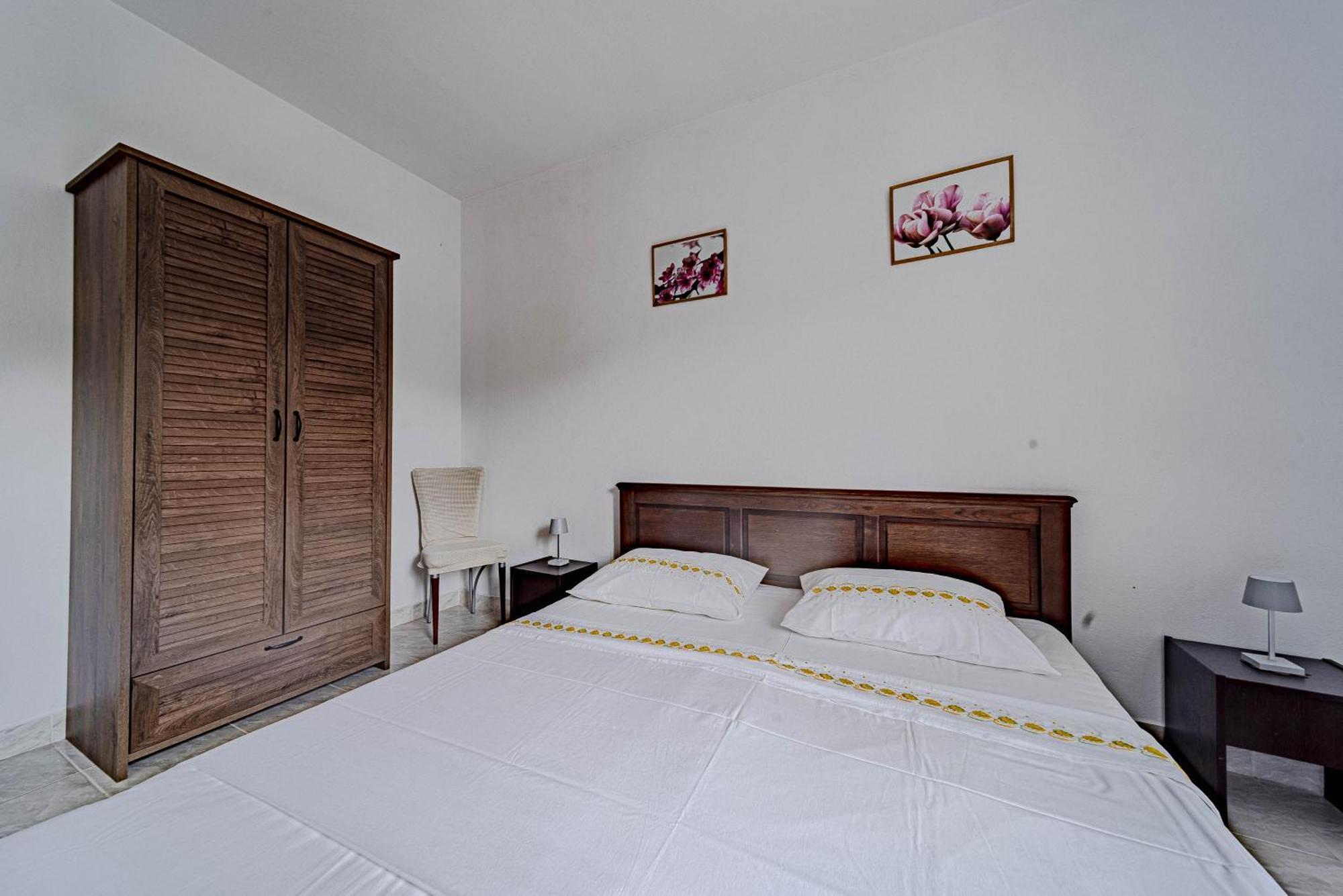 Seaside House For Families With Children Cove Rasohatica, Korcula - 4386 Lumbarda Phòng bức ảnh