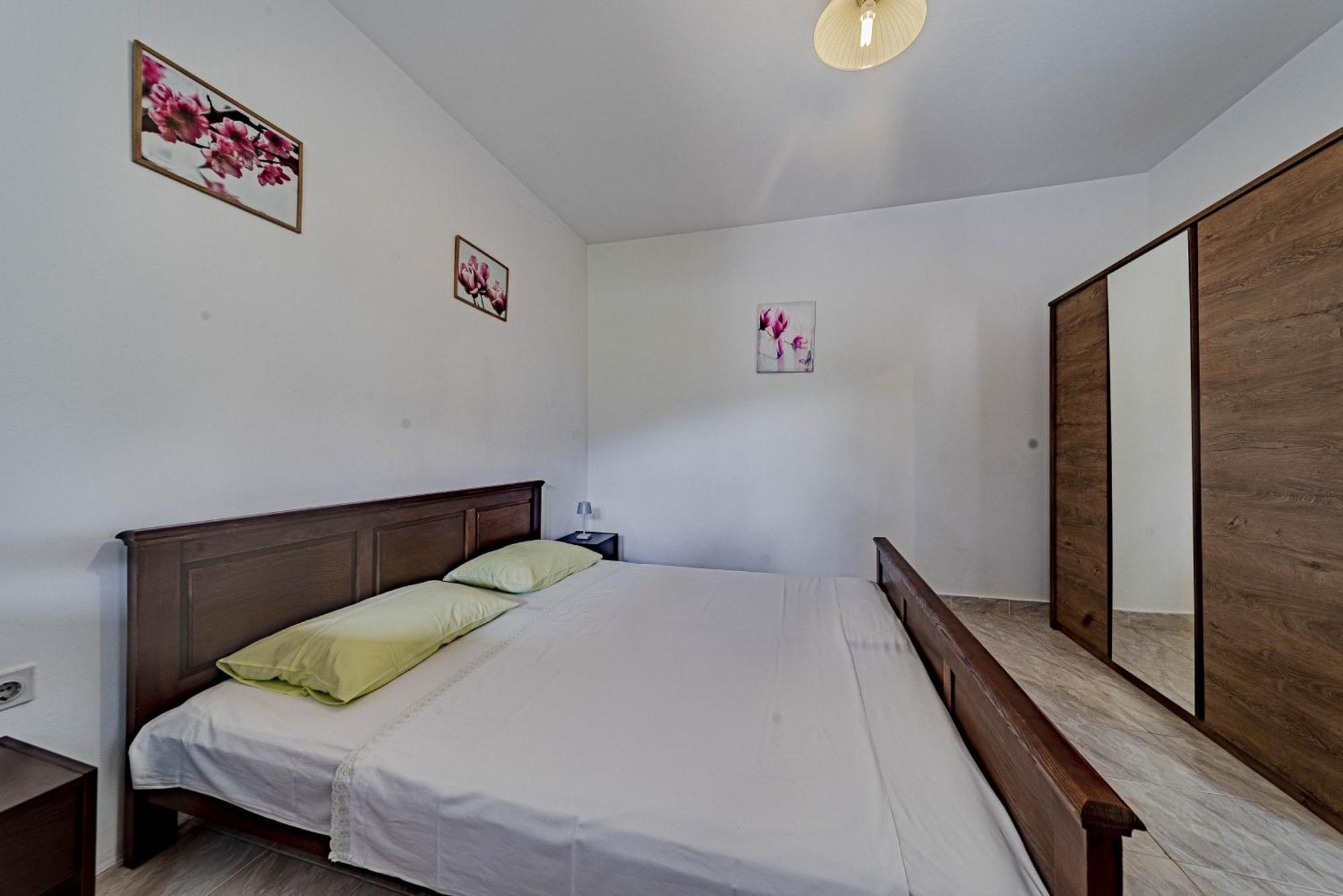 Seaside House For Families With Children Cove Rasohatica, Korcula - 4386 Lumbarda Phòng bức ảnh